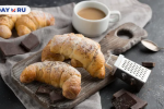 Любимый завтрак из Pinterest: чем рискуют любители круассанов с кофе