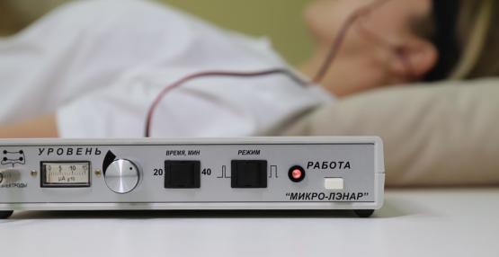 Аппарат «Микро-ЛЭНАР» — процедура электротранквилизации в клинике ОРИГИТЕЯ