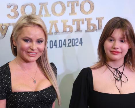 17-летняя дочь Даны Борисовой может столкнуться с большими проблемами из-за пластической операции