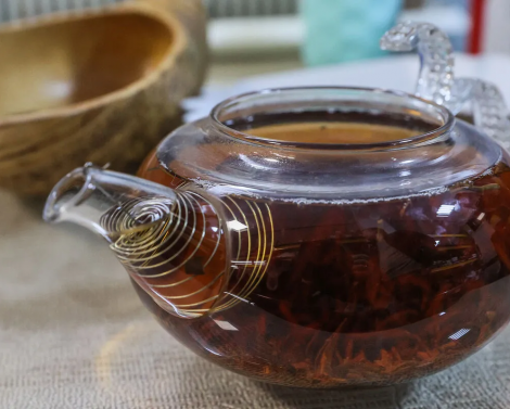 «Кровь делают сытой»: какие напитки помогут унять тягу к сладкому «Кровь делают сытой»: какие напитки помогут унять тягу к сладкому